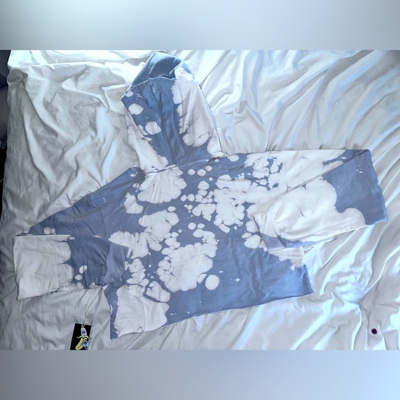 NWT- Bananas Monkey Cropped Hoodie Size M - Picture 2 of 4